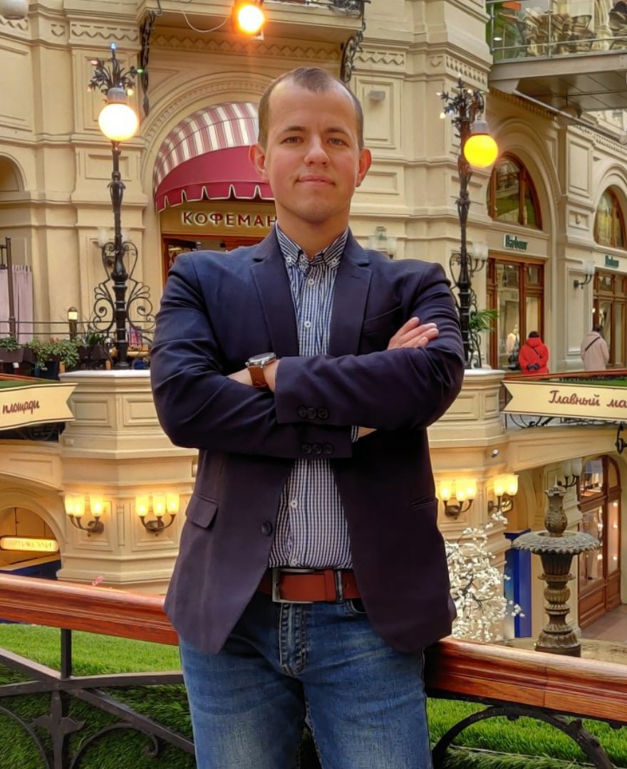 Александр Сухоненко